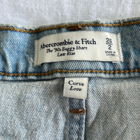 Abercrombie curve love denim shorts - Picture 3 of 5